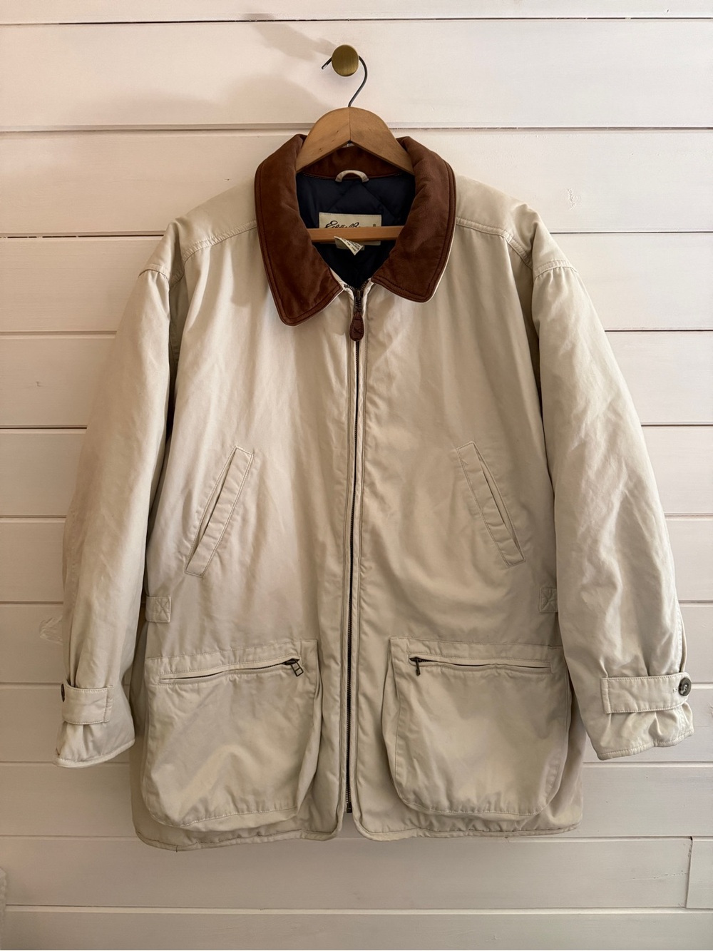 VINTAGE 90s EDDIE BAUER Chore Barn Coat Mens Size Large Goose Down Y2K